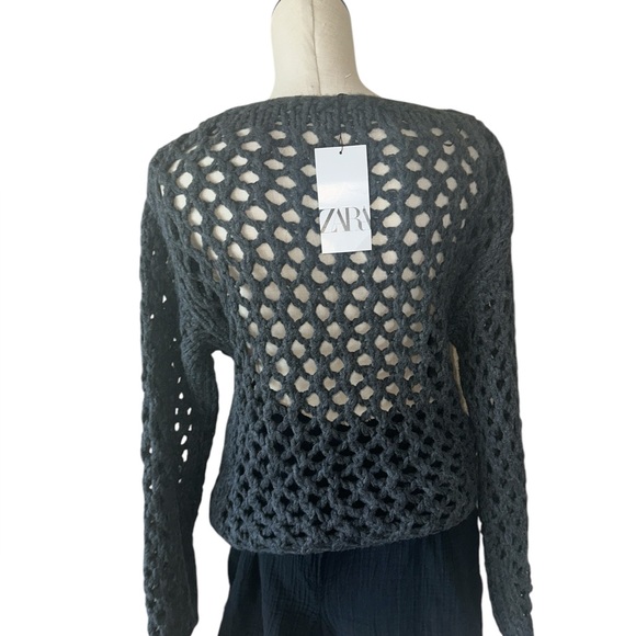 NWT ZARA GREY OPEN KNIT SWEATER WITH VENT - Picture 8 of 8